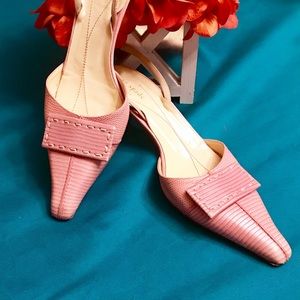 Vintage Kate Spade Kitten Heel in soft blush pink
